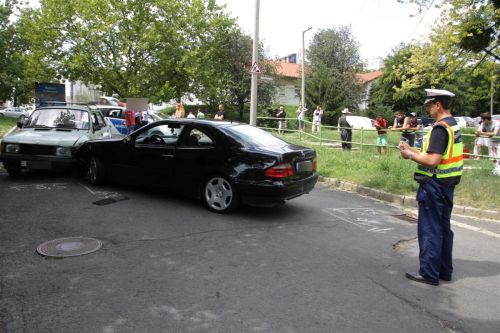 baleset_gesztenyes_120810_ja_1.jpg