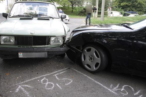 baleset_gesztenyes_120810_ja_3.jpg