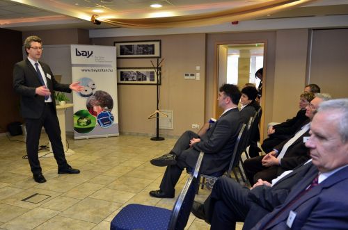 bay-logi_140305_vcs_3.jpg