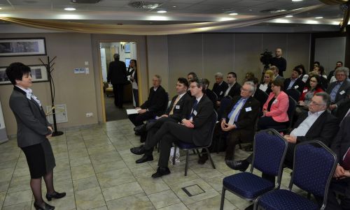 bay-logi_140305_vcs_6.jpg
