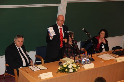 izrael_nagykovet_130417_fa_2.jpg