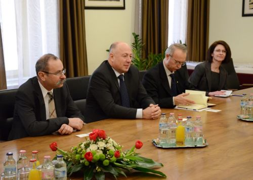 osztrak_nagykovet_140313_fkcs_1.jpg