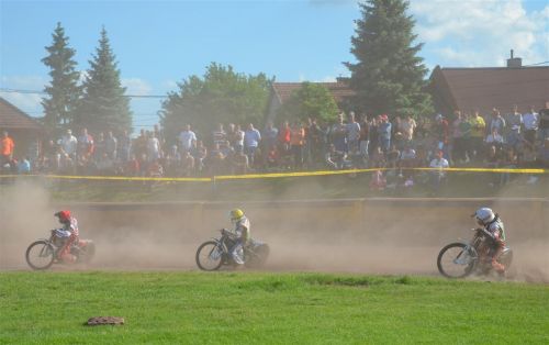 salakmotor_130520_fkcs_1.jpg