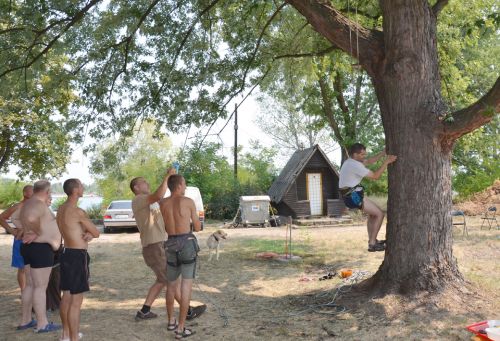 serultek_malyiban_130810_fkcs_1.jpg