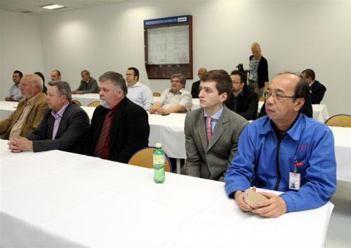 shinwa_forum_130529ml_04.jpg