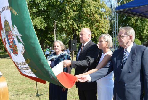 zaszloszent_hcsaba_aug20_130819_fkcs_9.jpg